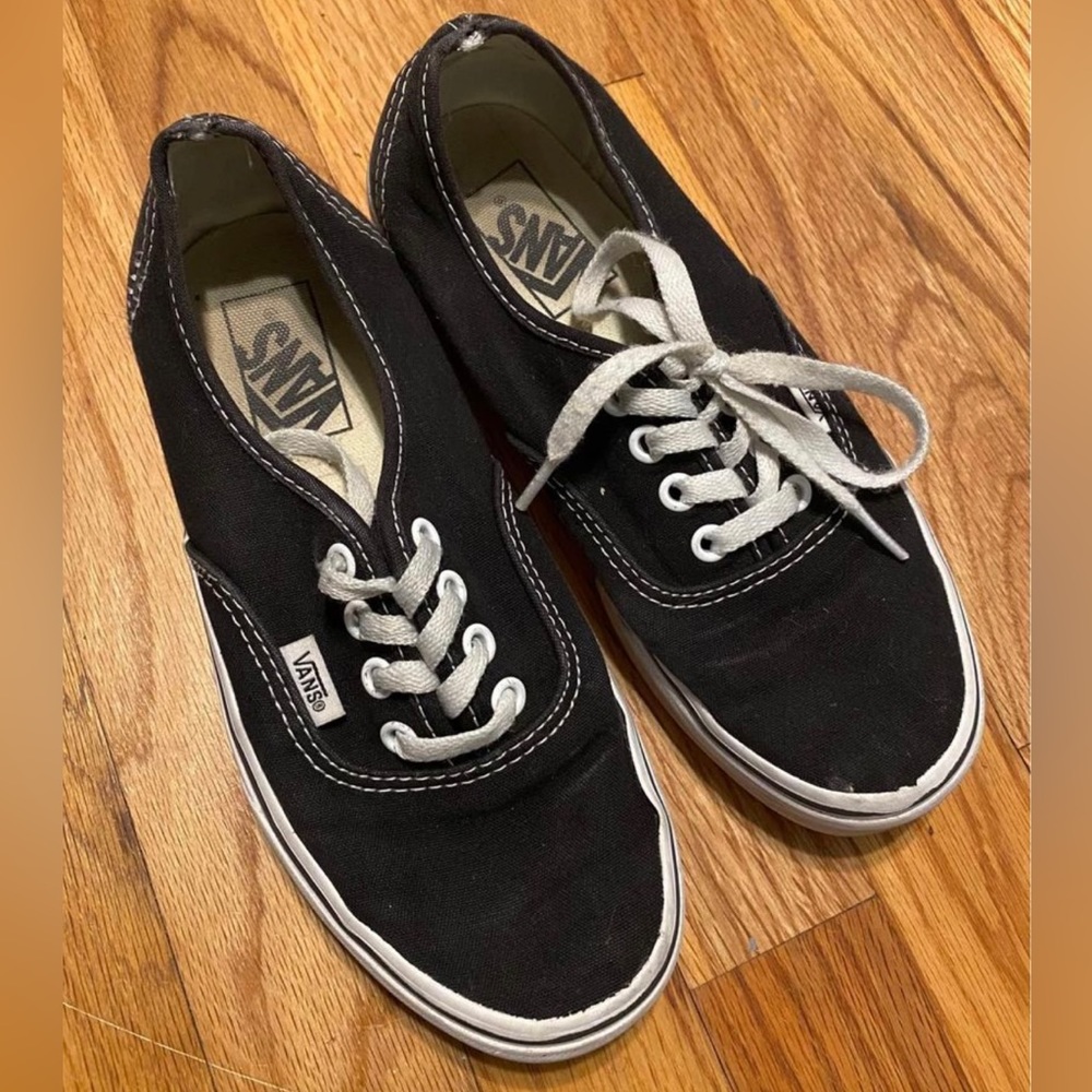 Black vans shoes for women